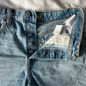 Levi’s - 💙 Ribcage Women’s Shorts 💙